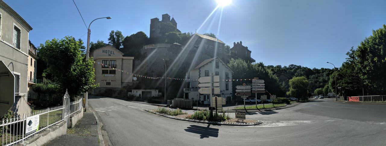 Logis Hotel De La Paix Saint-Nectaire Exteriér fotografie